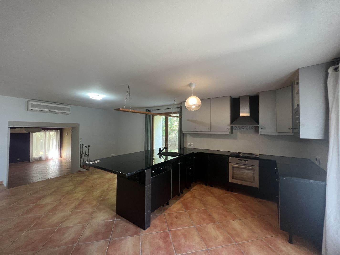 Maison à vendre, 141m², Saint-Vincent-de-Barbeyrargues