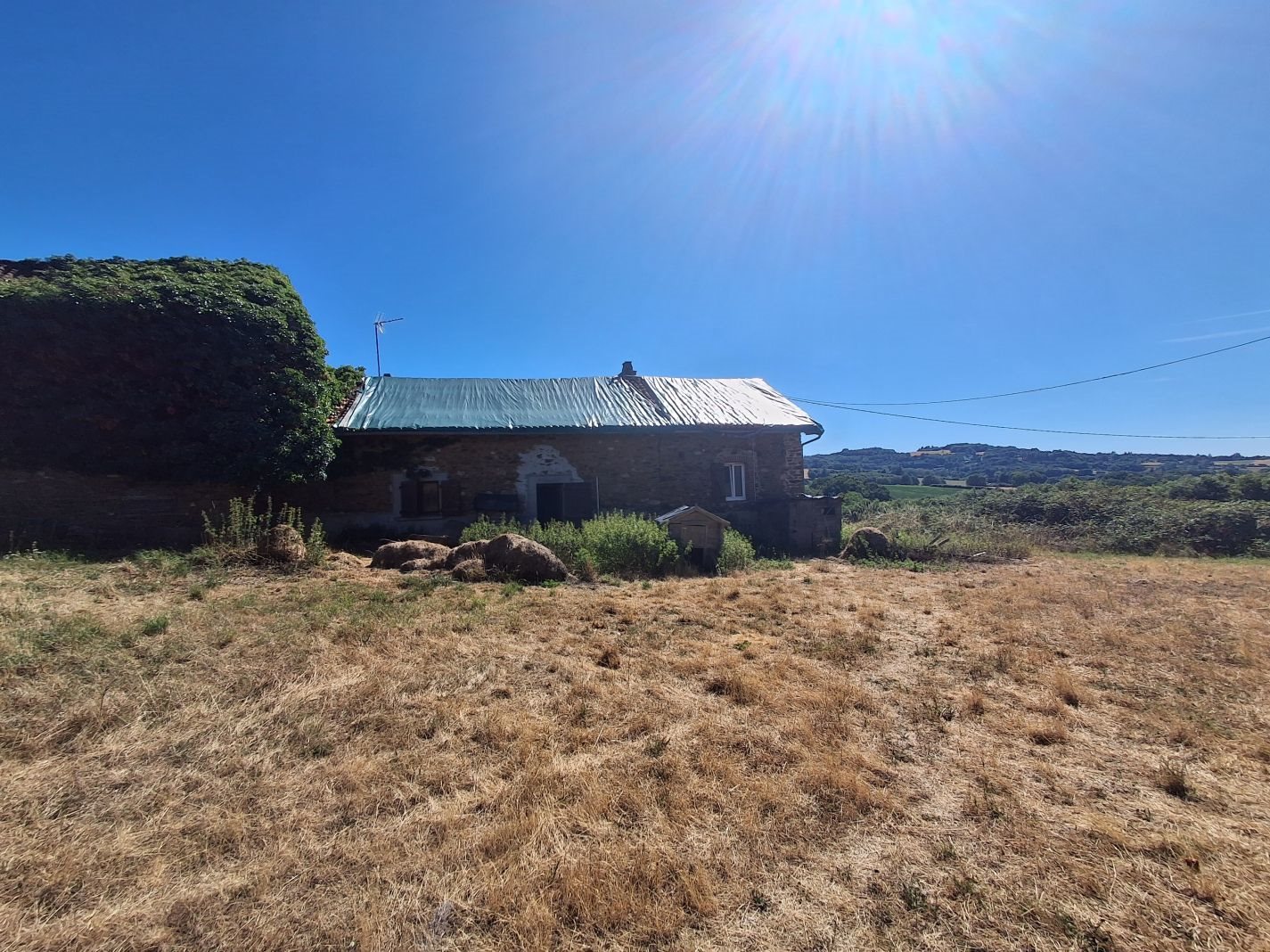 Maison à vendre, 91m², Châteauneuf-la-Forêt