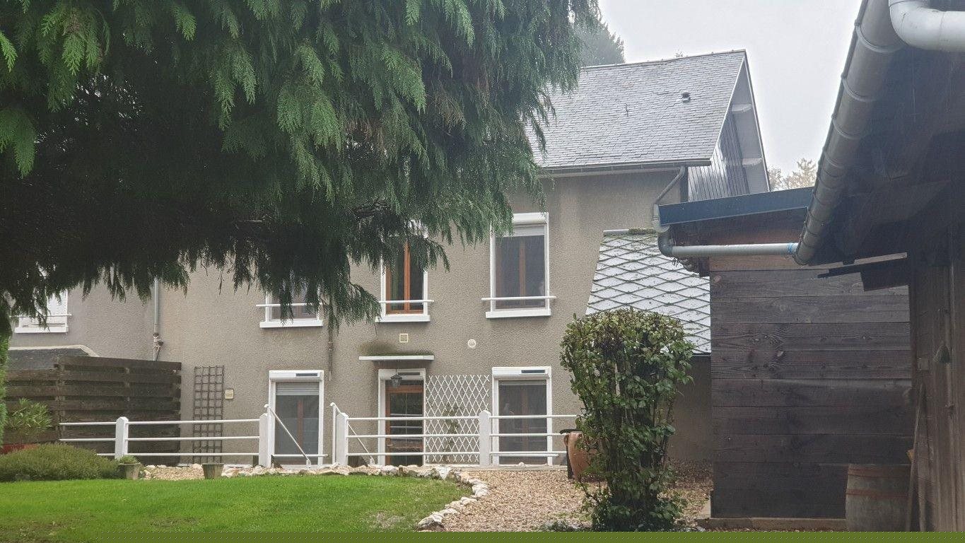 Maison à vendre, 112m², Châteauneuf-la-Forêt