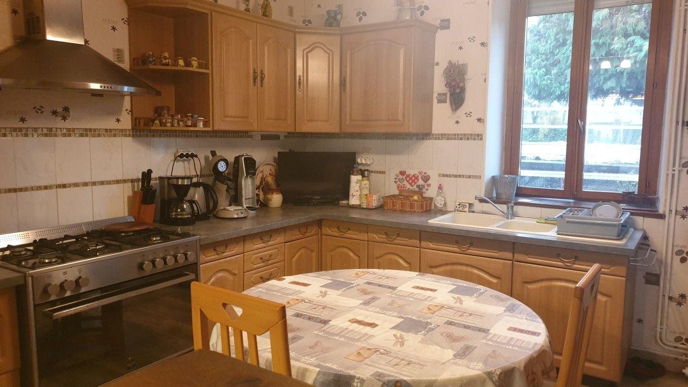 Maison à vendre, 112m², Châteauneuf-la-Forêt