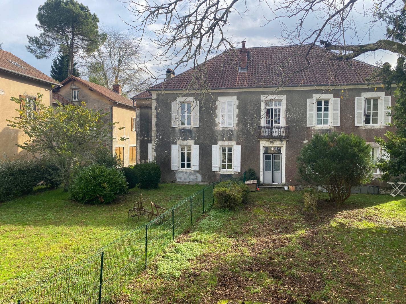 Maison à vendre, 720m², Lesperon