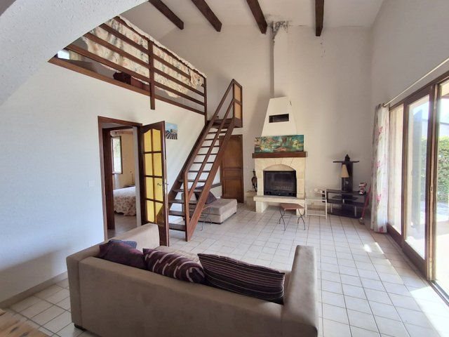 Maison à vendre, 112m², Barjac