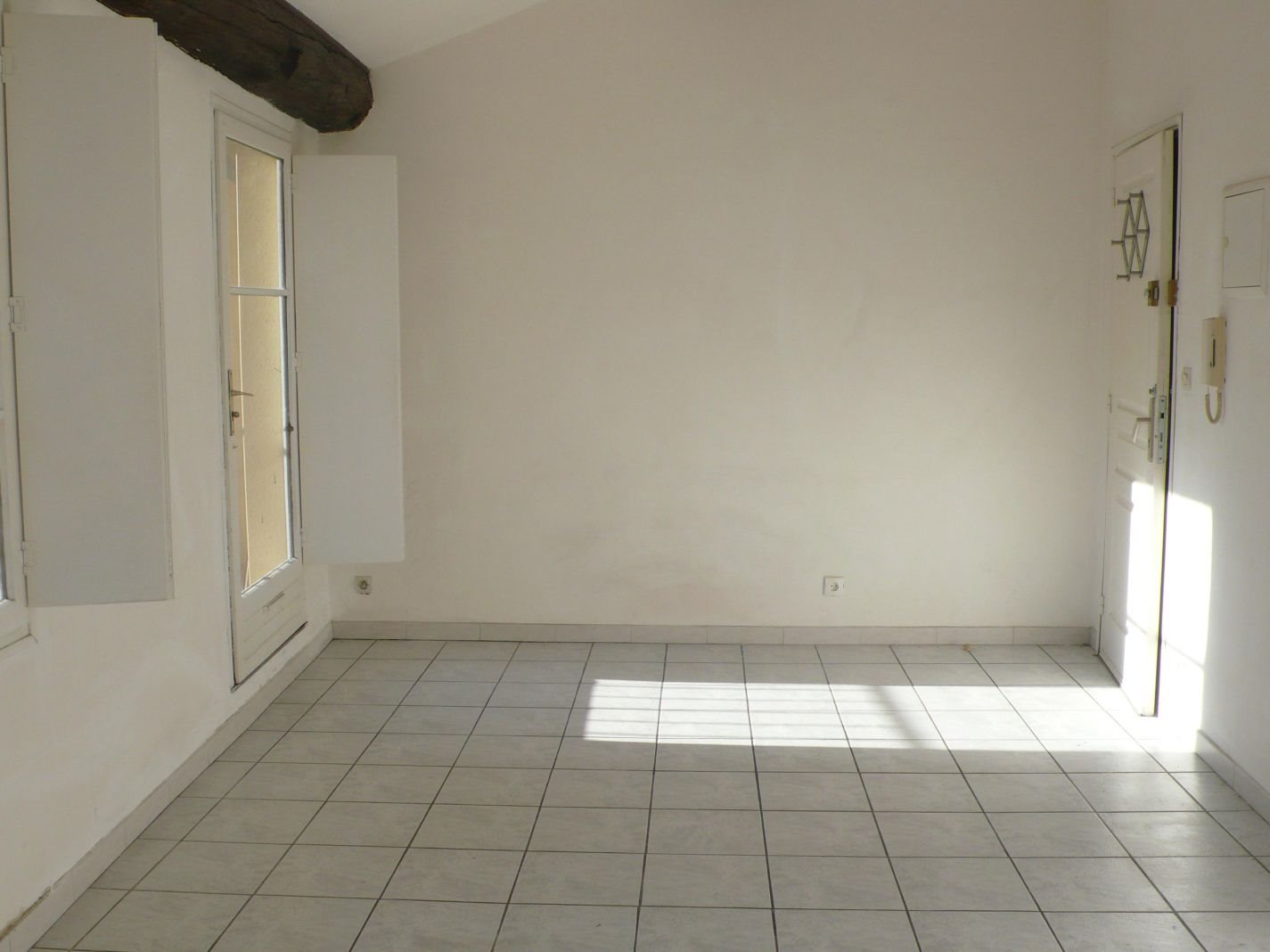Appartement à louer, 20m², Nîmes