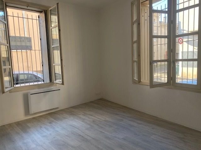 Appartement à louer, 48m², Nîmes