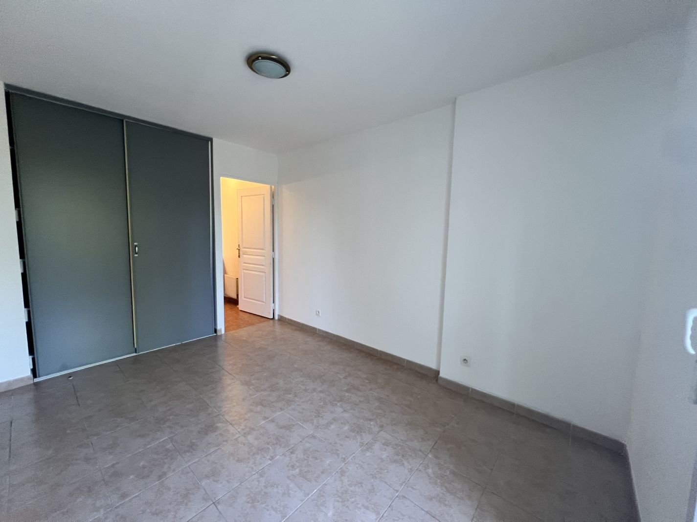 Appartement à louer, 47m², Marseille 14ème