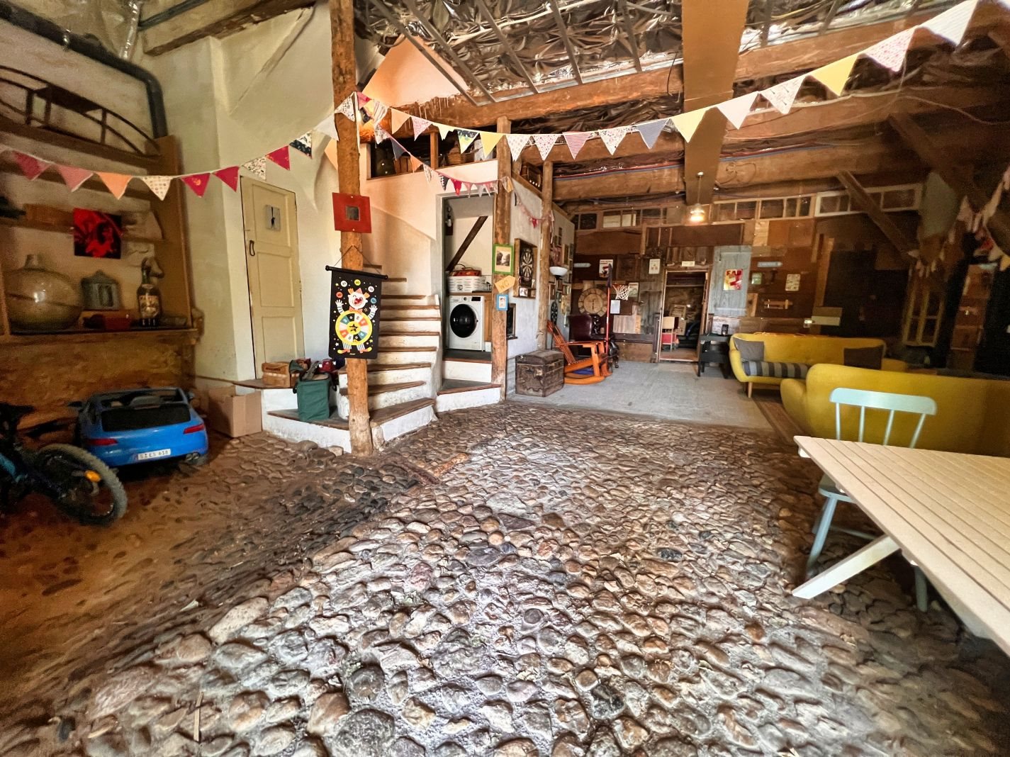 Maison à vendre, 238m², Montouliers
