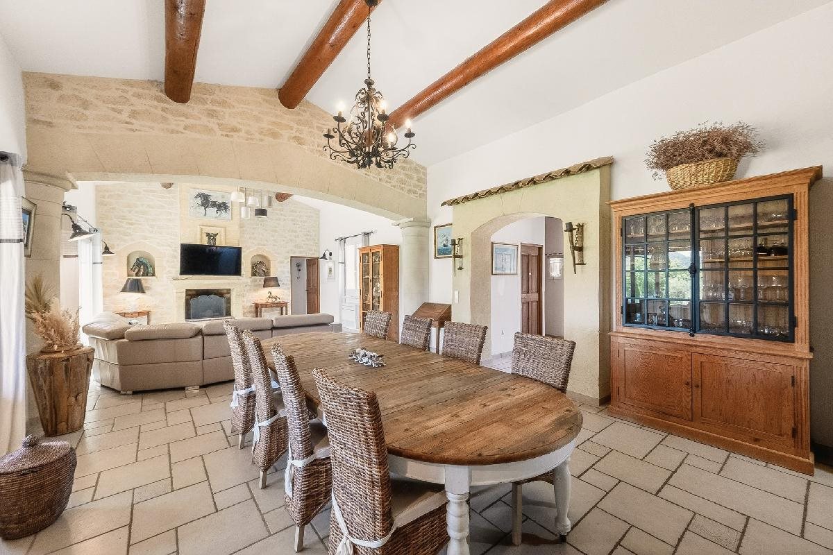 Maison à vendre, 250m², Vaison-la-Romaine