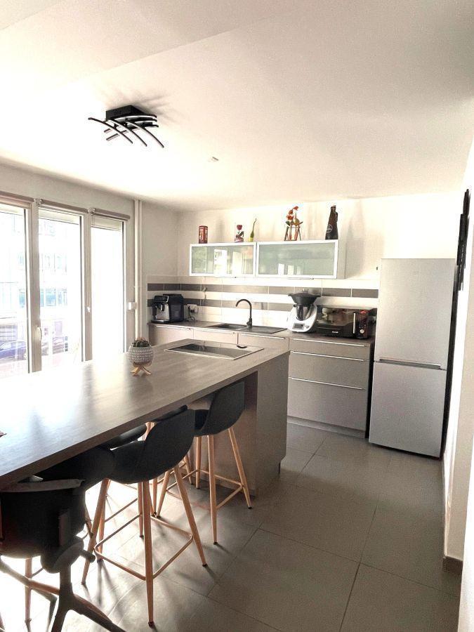 Appartement à vendre, 57m², Saint-Étienne