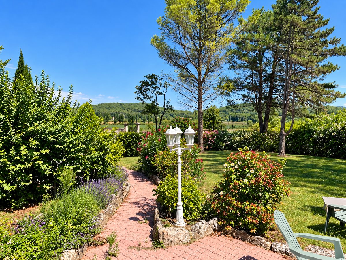 Maison à vendre, 183m², Saint-Paul-Trois-Châteaux