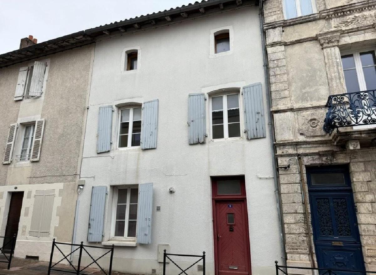 Maison à vendre, 95m², Ruffec