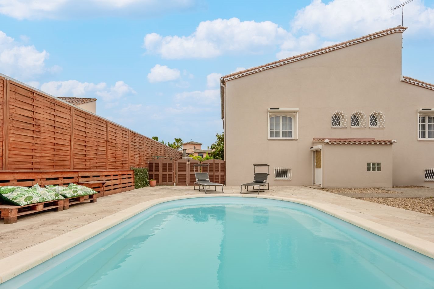 Maison à vendre, 135m², Bessan