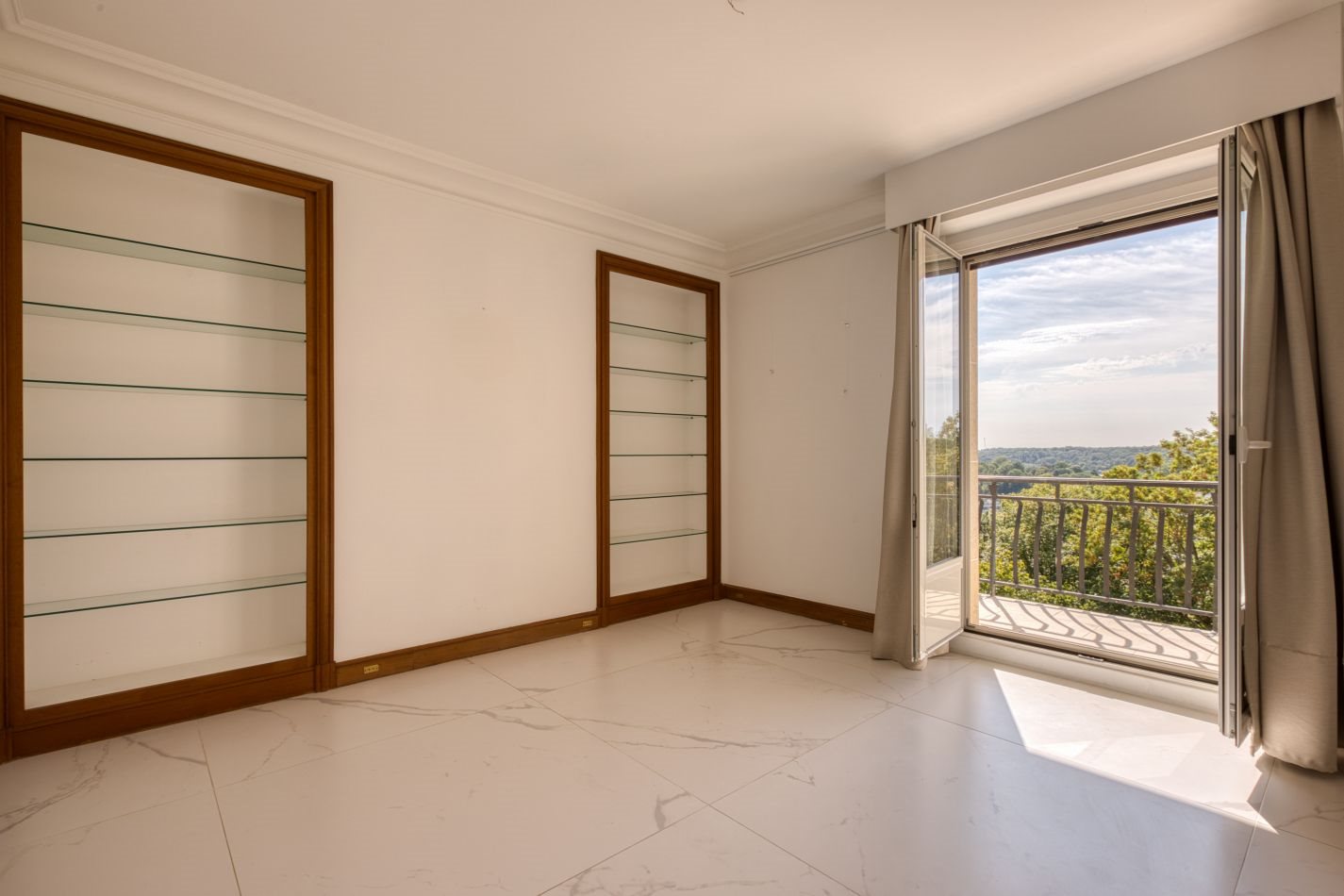Appartement à louer, 188m², Ville-d'Avray