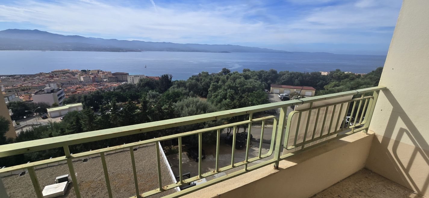 Appartement à vendre, 88m², Ajaccio