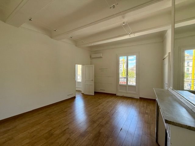 Appartement à vendre, 107m², Lunel