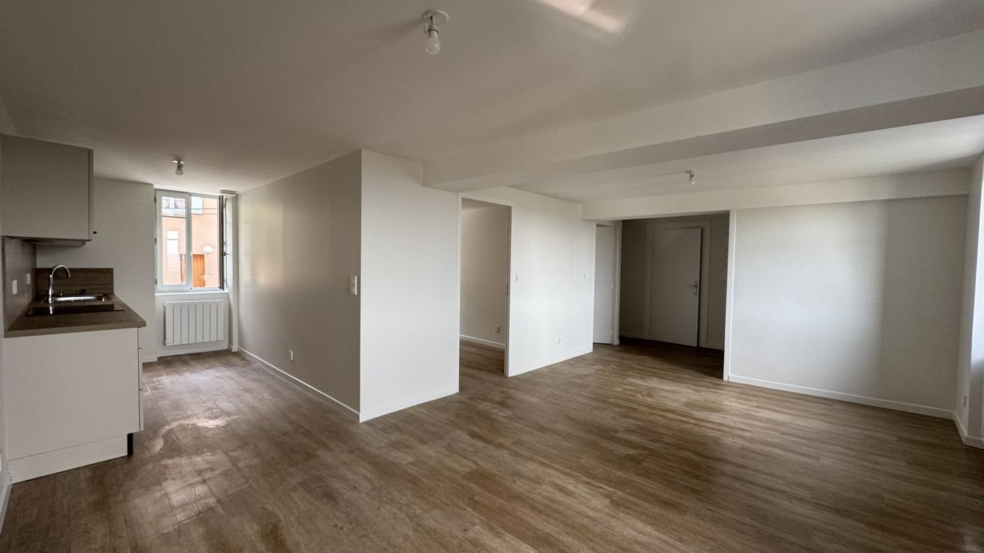 Appartement à louer, 76m², Thiers