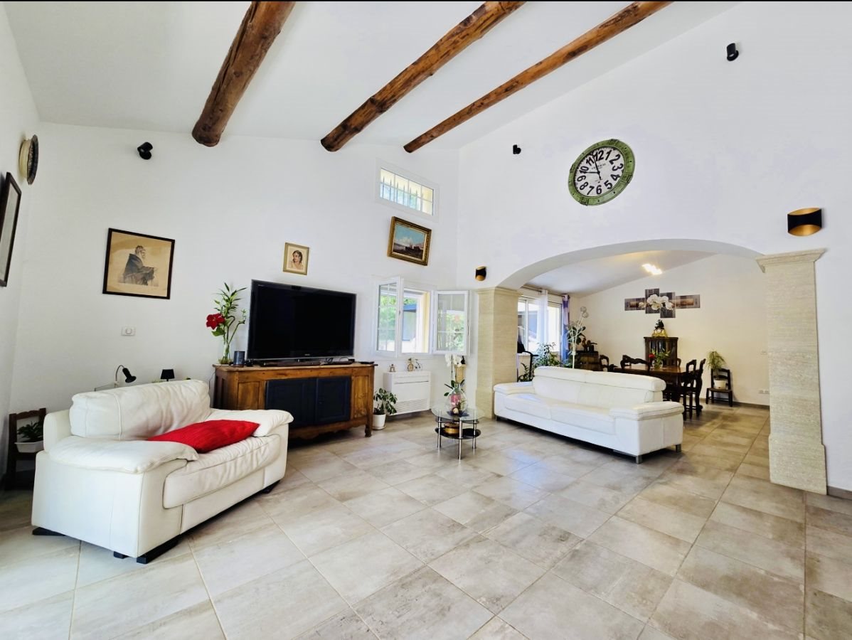 Maison à vendre, 217m², Vacqueyras