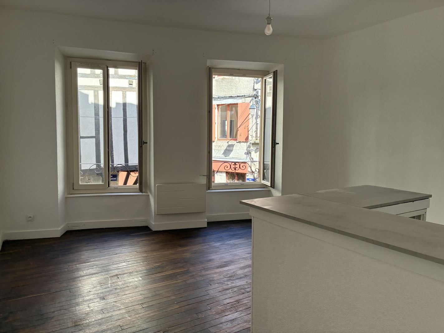 Appartement à louer, 48m², Saint-Léonard-de-Noblat