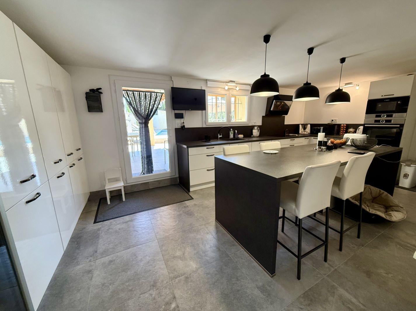 Maison à vendre, 280m², Vacqueyras