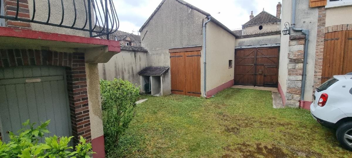 Maison à vendre, 151m², Pont-sur-Yonne