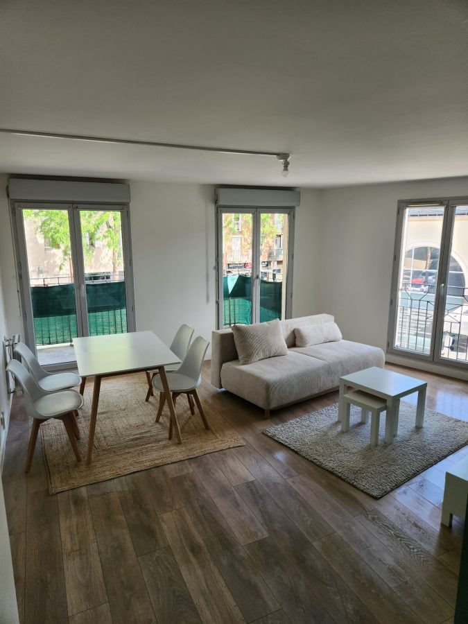 Appartement à louer, 67m², Mantes-la-Ville