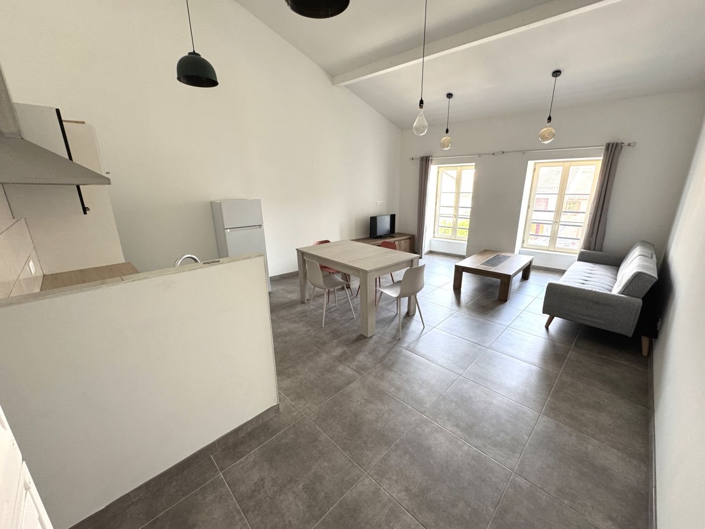 Appartement à louer, 62m², Réalmont