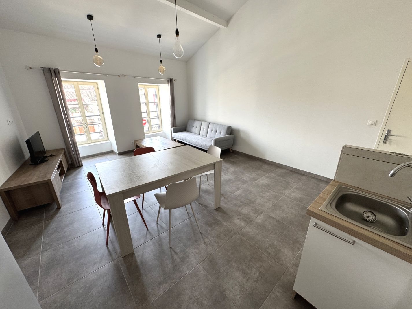 Appartement à louer, 62m², Réalmont