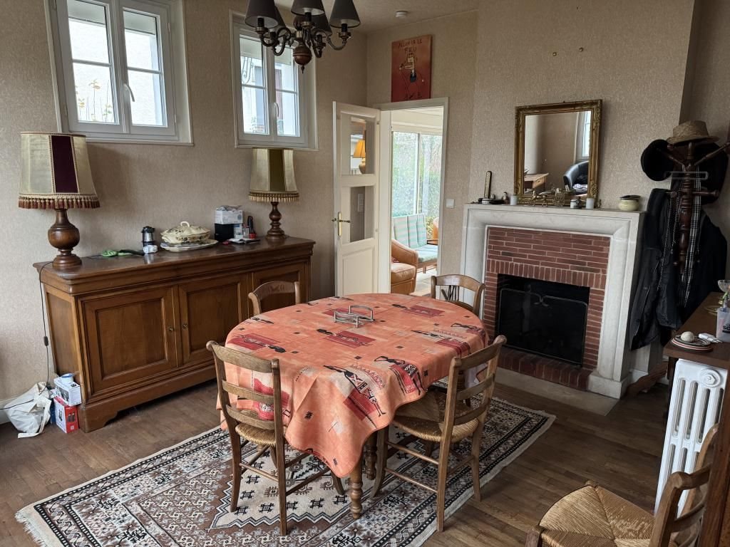 Maison à vendre, 92m², Saint-Amand-Montrond