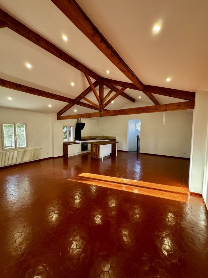 Maison à louer, 136m², Venelles