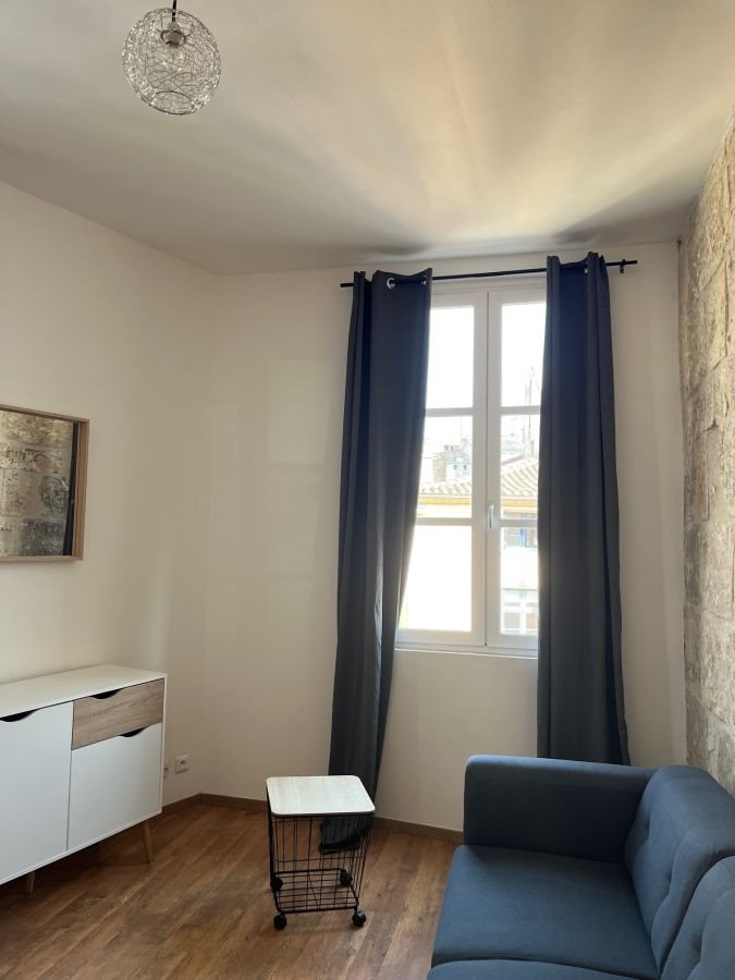 Appartement à louer, 34m², Nîmes