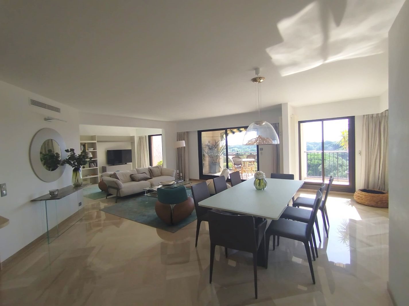 Appartement à vendre, 132m², Mandelieu-la-Napoule