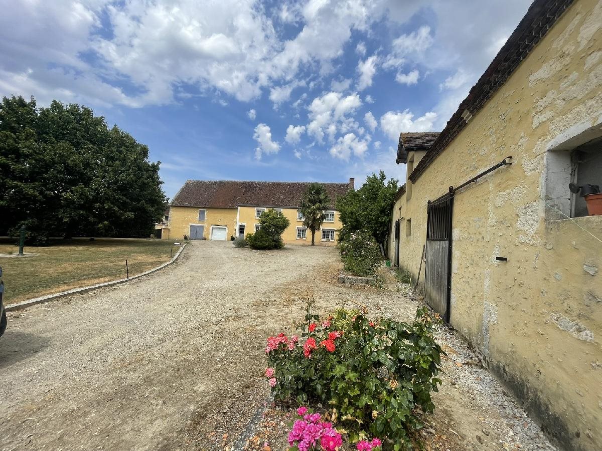 Maison à vendre, 196m², La Chapelle-Souëf