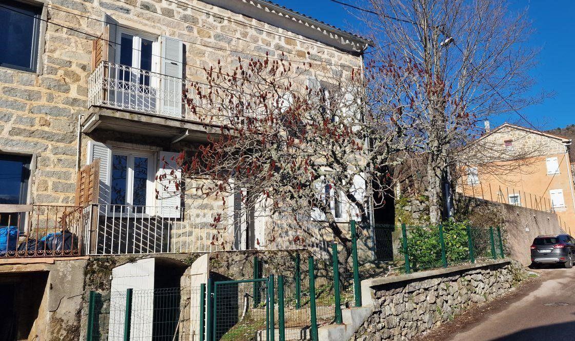 Maison à vendre, 165m², Bastelica