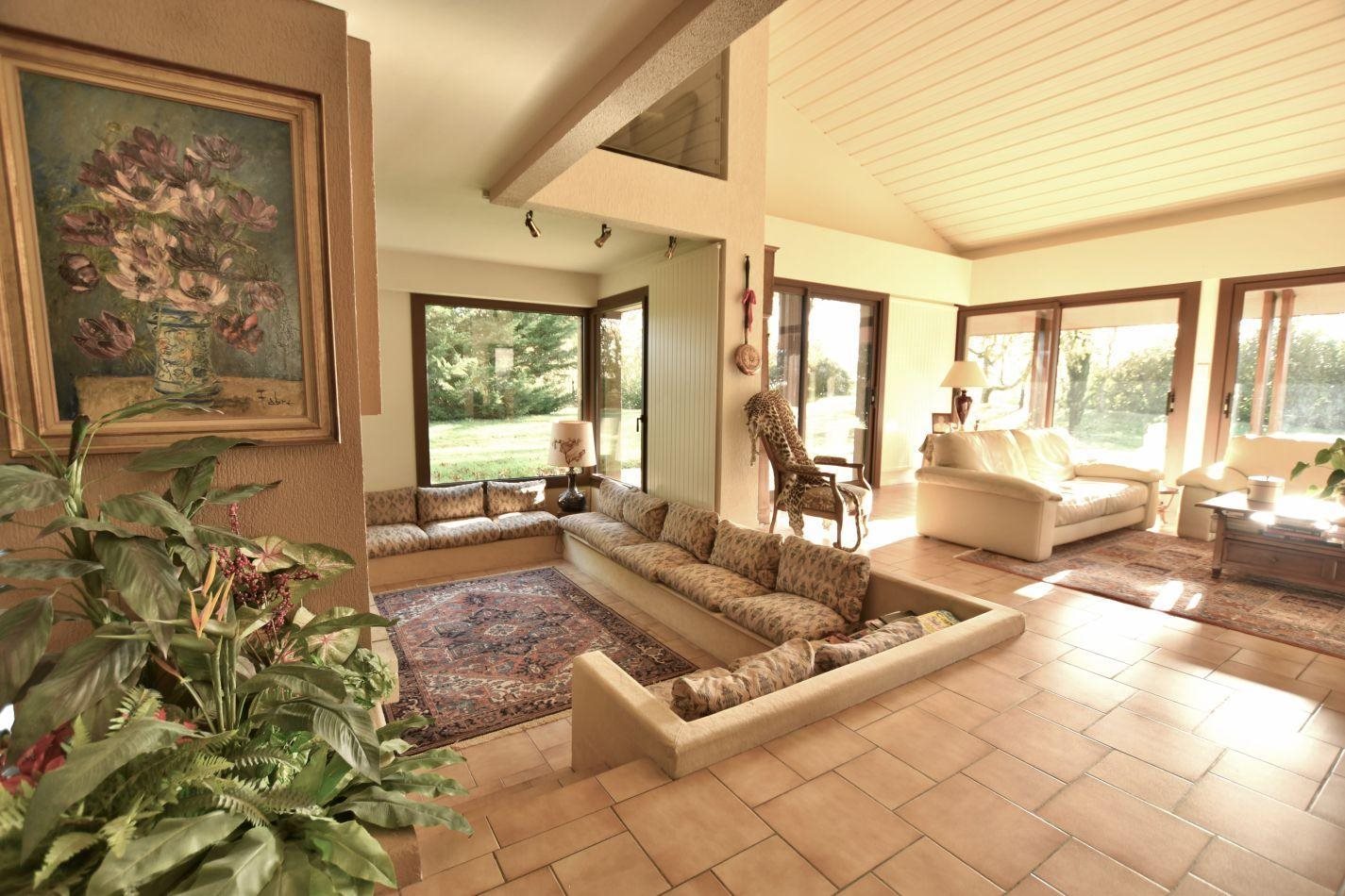 Maison à vendre, 267m², Trémentines