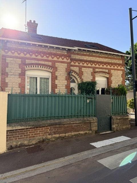 Maison à louer, 140m², Sainte-Savine