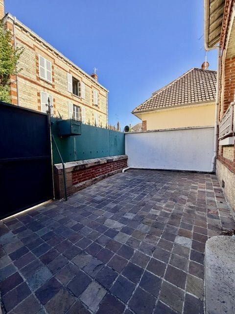 Maison à louer, 140m², Sainte-Savine