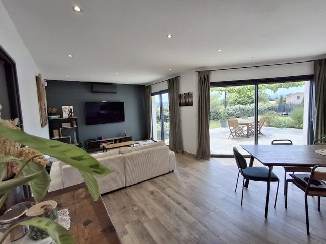 Maison à vendre, 112m², Ruoms