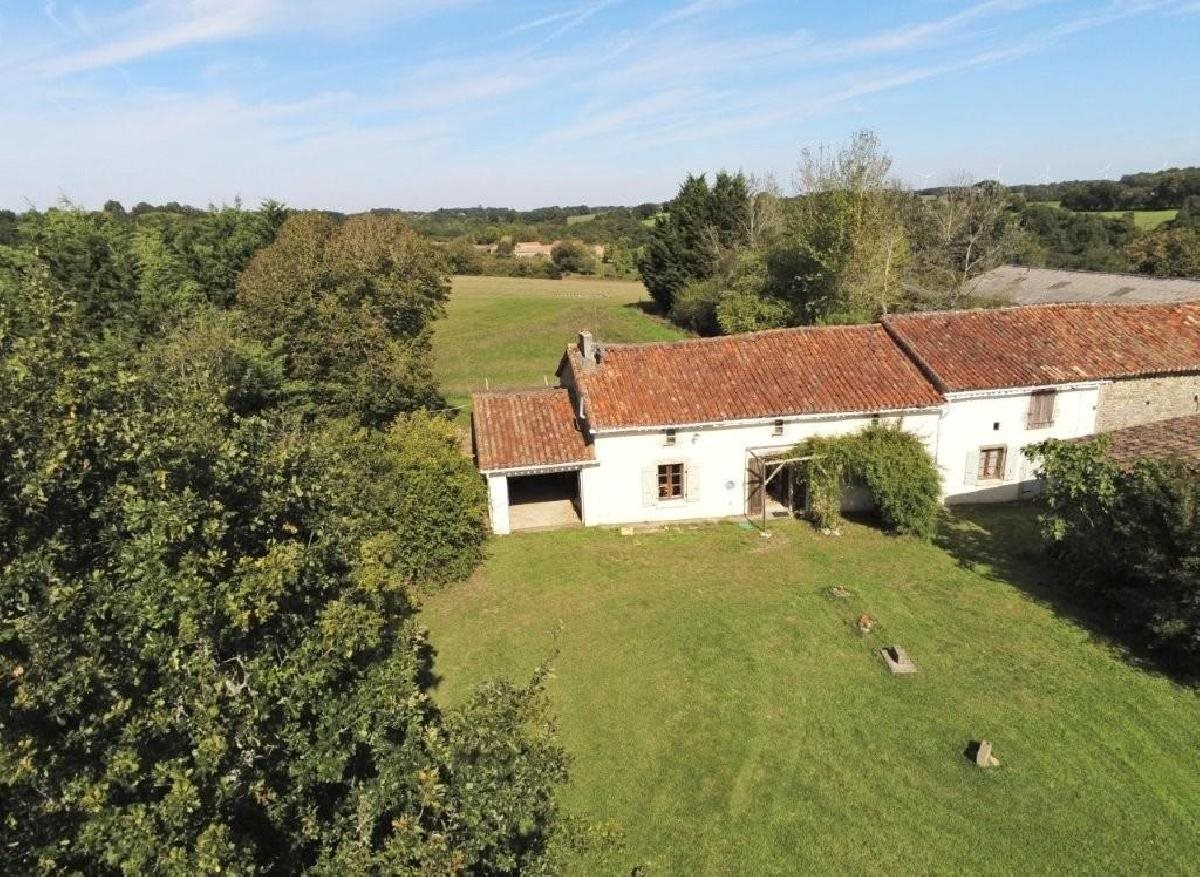 Maison à vendre, 108m², Champagne-Mouton