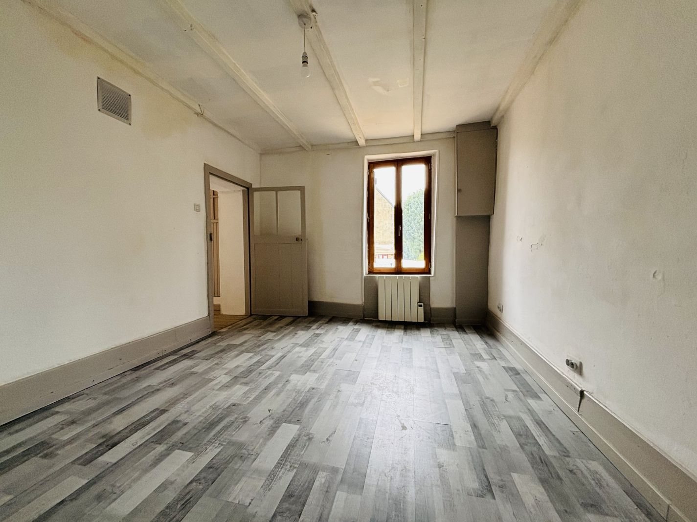 Maison à vendre, 45m², Saint-Chabrais