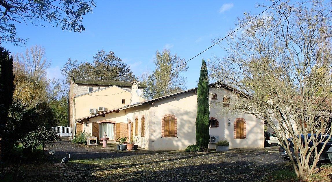 Maison à vendre, 490m², Beaumont-de-Lomagne