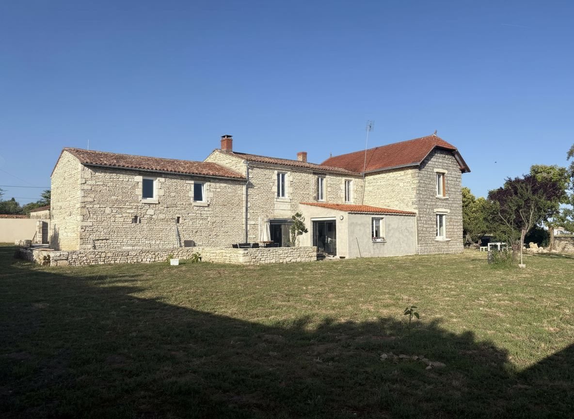 Maison à vendre, 317m², Fontenay-le-Comte