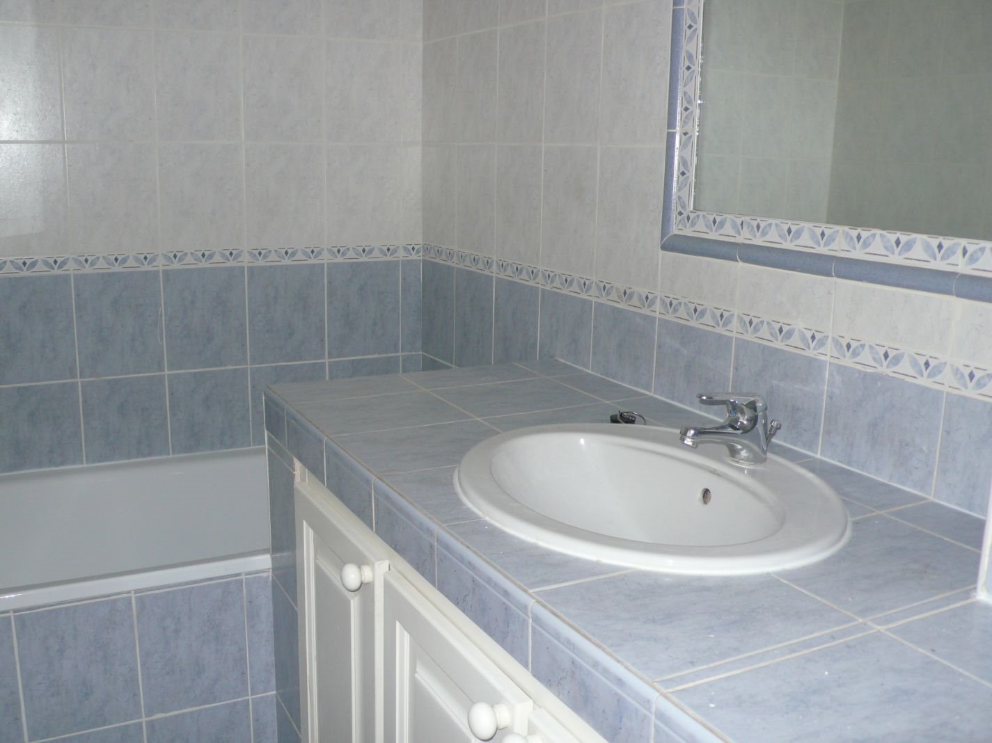 Appartement à louer, 60m², Nîmes