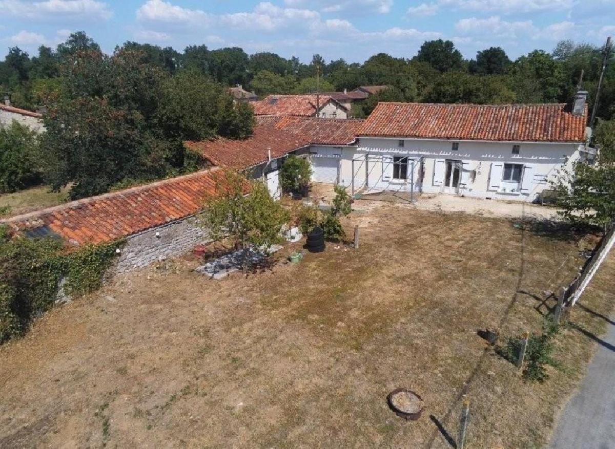 Maison à vendre, 66m², Ruffec