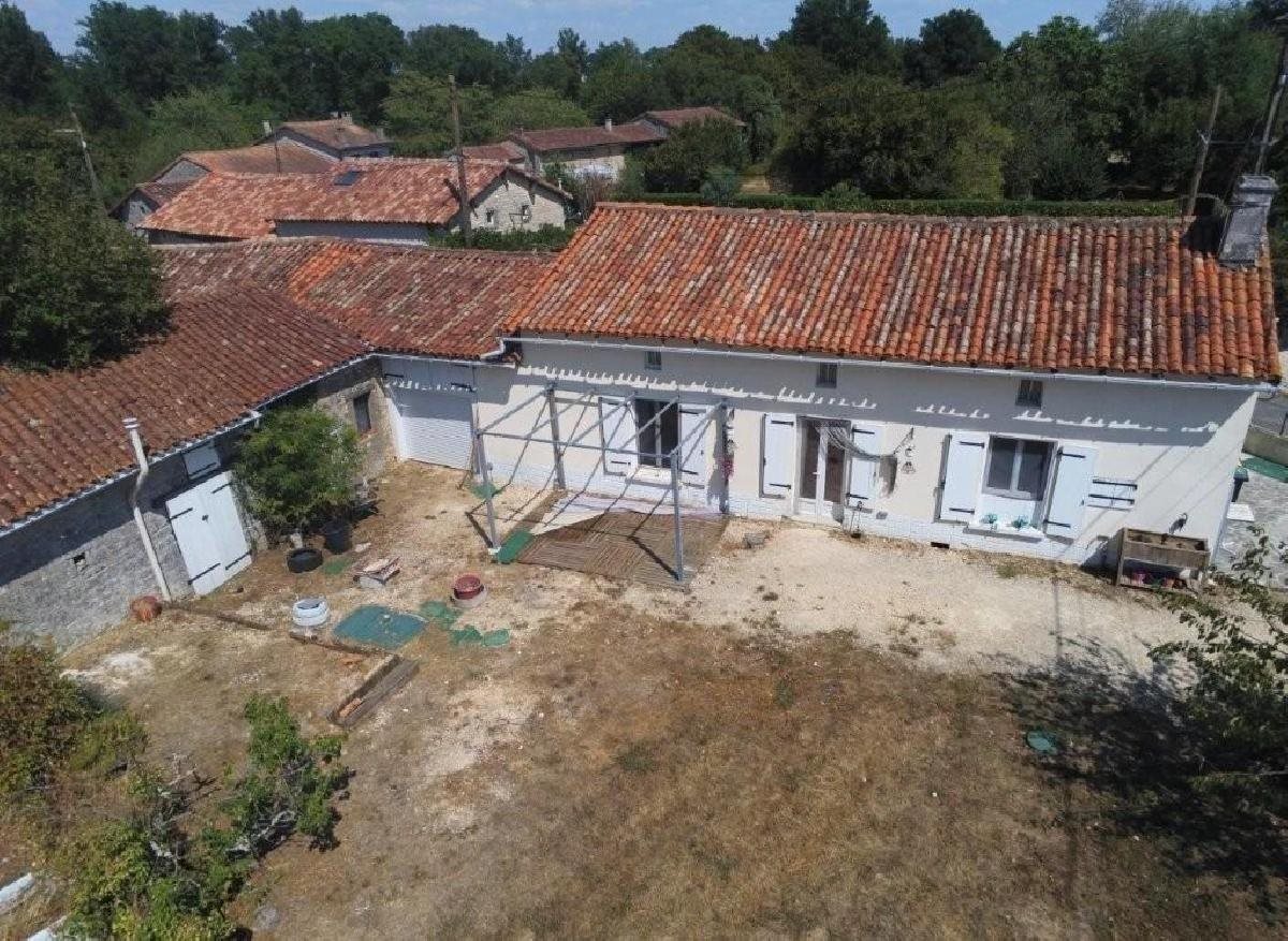 Maison à vendre, 66m², Ruffec