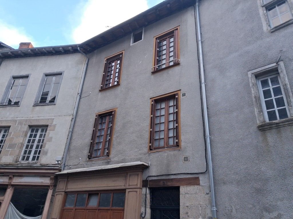 Maison à vendre, 110m², Saint-Léonard-de-Noblat