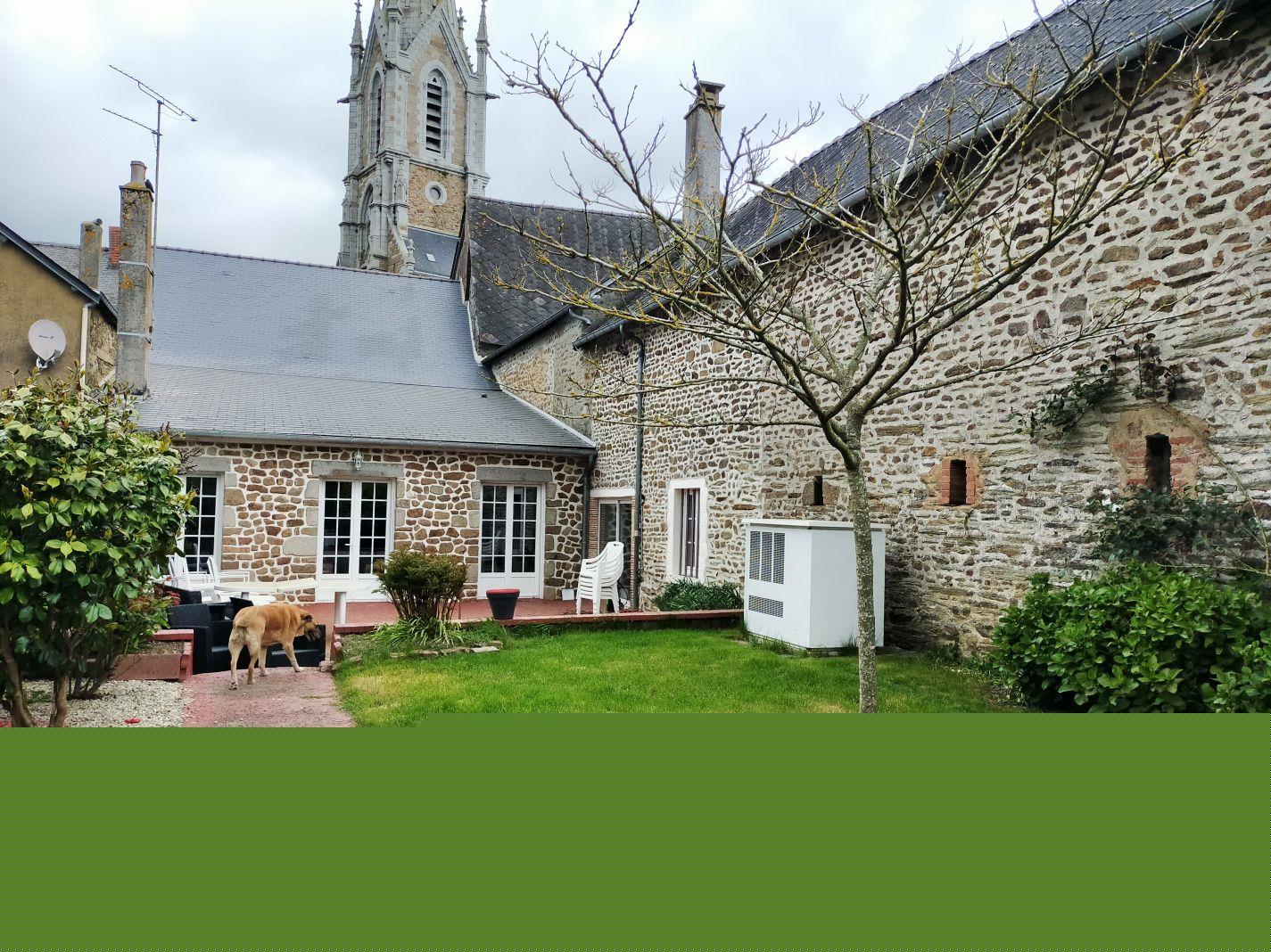 Maison à vendre, 158m², Courcité