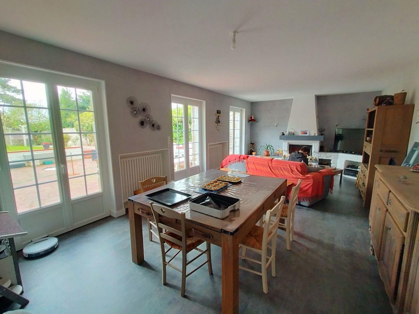 Maison à vendre, 158m², Courcité