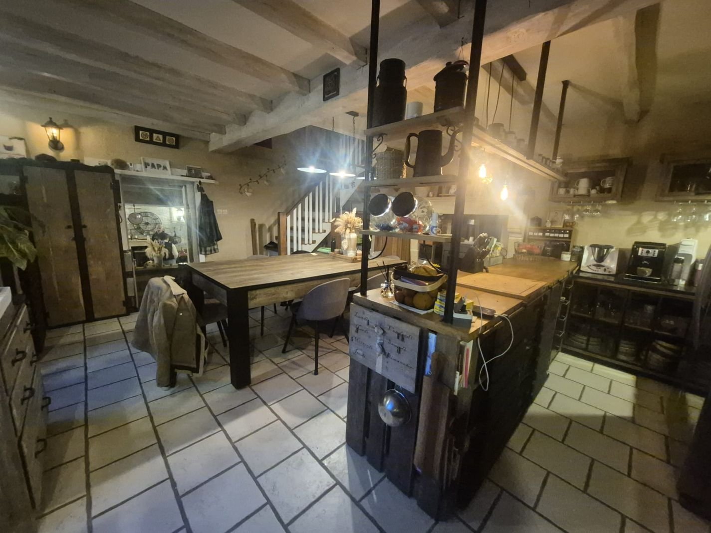 Maison à vendre, 160m², Mervent