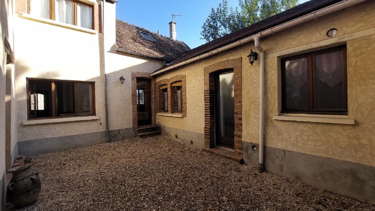 Maison à vendre, 144m², Pont-sur-Yonne