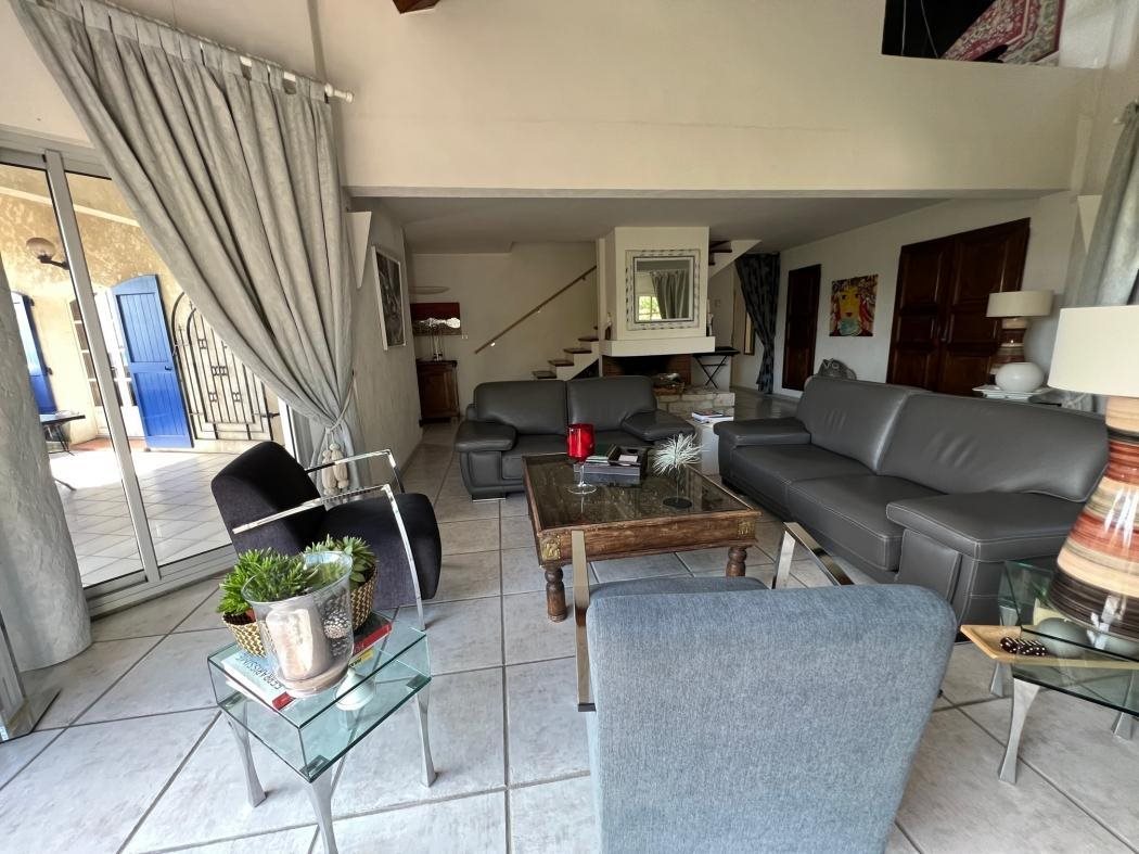 Maison à vendre, 159m², Saint-Martin-de-Valgalgues