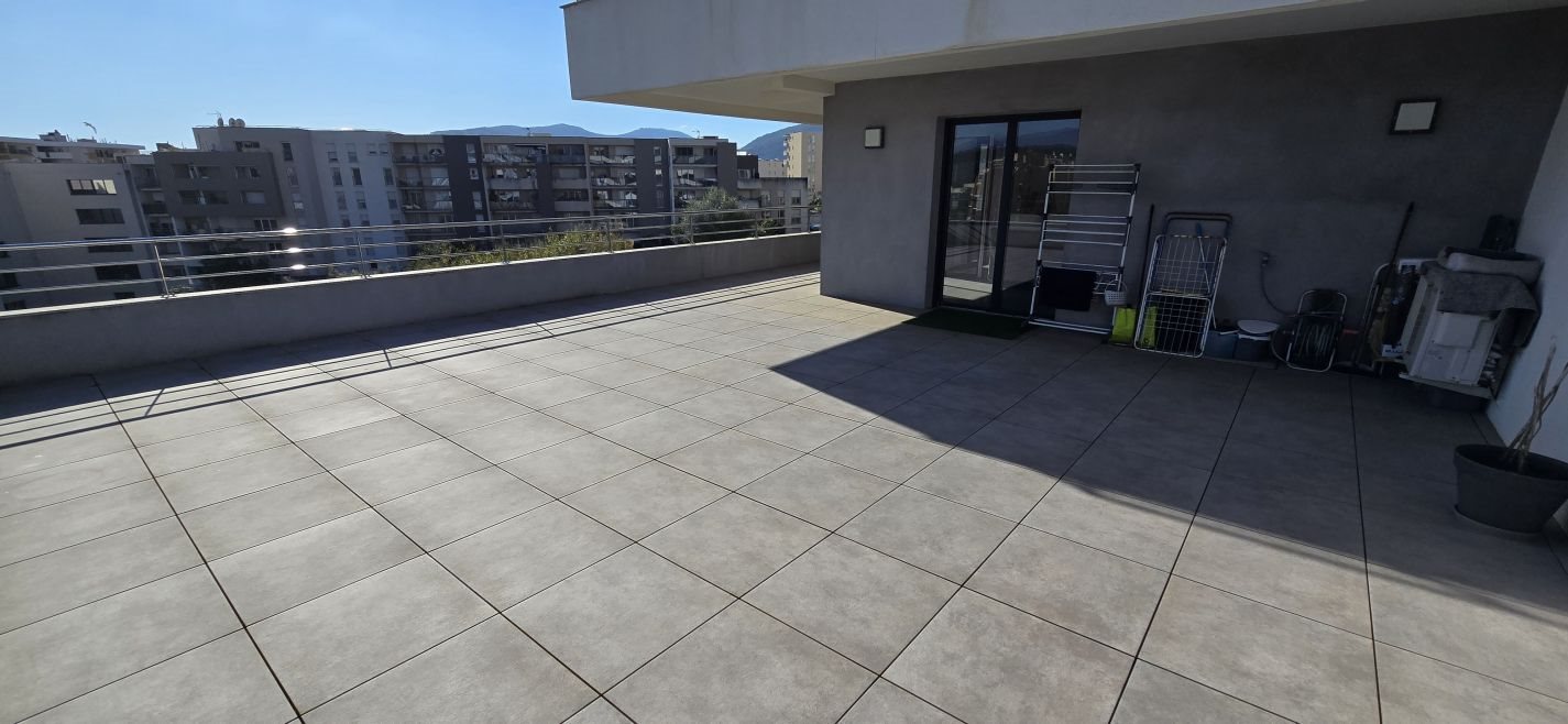 Appartement à vendre, 72m², Ajaccio
